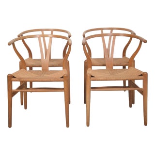 CH24 Wishbone Chairs in Oak by Hans J. Wegner, 1960s, Set of 4 For Sale