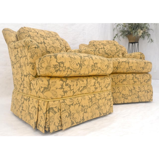 Textile Pair of Gold Floral Pattern Upholstery Lounge Chairs by Thomasville MINT For Sale - Image 7 of 18