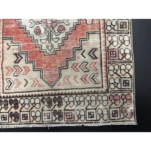 Turkish Wool Runner Rug, 1960s For Sale - Image 4 of 11