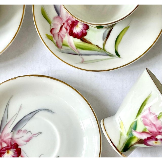 1950s Hand-Painted Porcelain Demitasse Cups & Saucers With Creamer- 10 Pieces For Sale In New York - Image 6 of 10