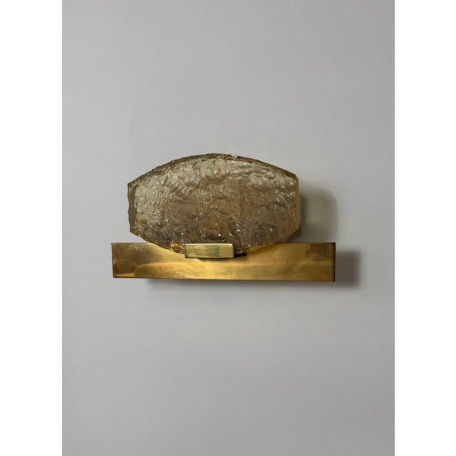 Gold Vintage Brass and Resin Wall Light attributed to Serge Mouille for Dallux, France, 1960 For Sale - Image 8 of 9