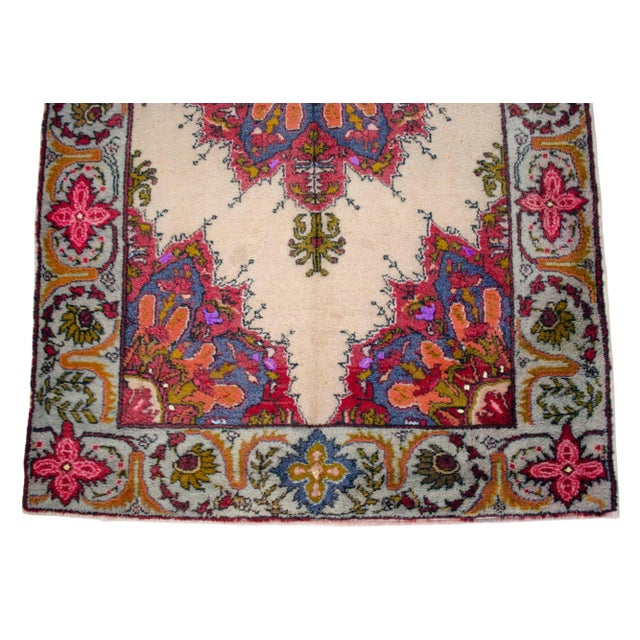 1970s Vintage Hand Knotted Colorful Turkish Rug - 4′11″ × 8′8″ For Sale - Image 10 of 12