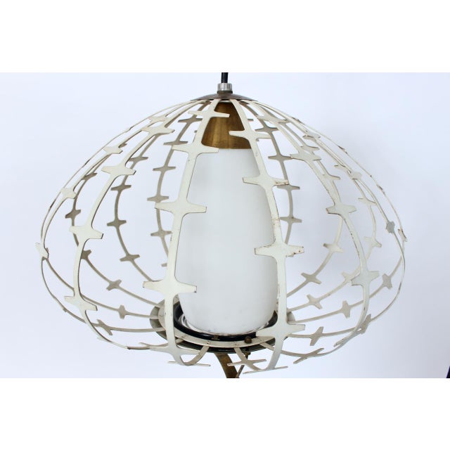 1960s Progress Mfg. Co. Inc. Off White Enamel & Glass "Onion" Hanging Pendant For Sale - Image 4 of 12