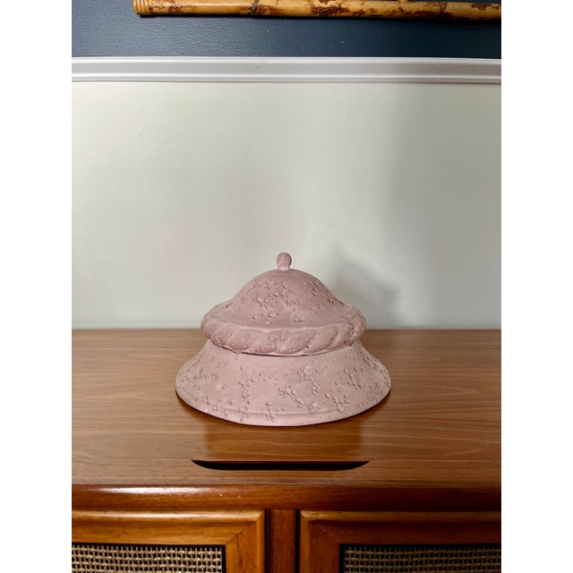 Unique postmodern textural plaster lidded box. Nice low tapering profile. Lid accentuated with a rope detail and petite...