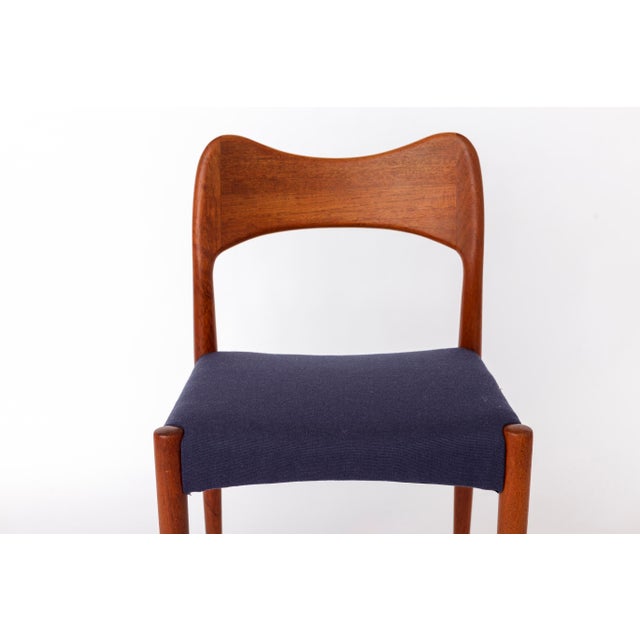 Vintage Teak Chair by Arne Hovmand-Olsen for Mogens Kold – Denmark, 1950s Beautiful vintage chair designed by Arne...