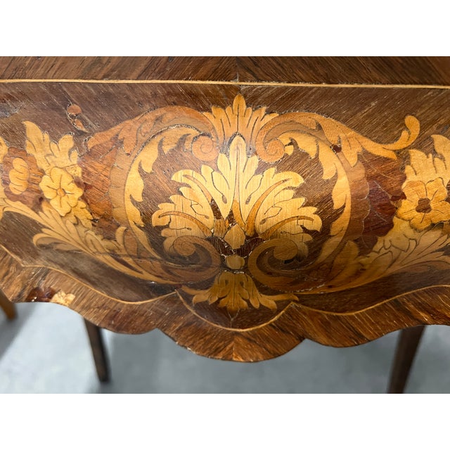 Late 19th Century Exquisite Louis XVI Style Marquetry Bureau en Pente For Sale - Image 4 of 18