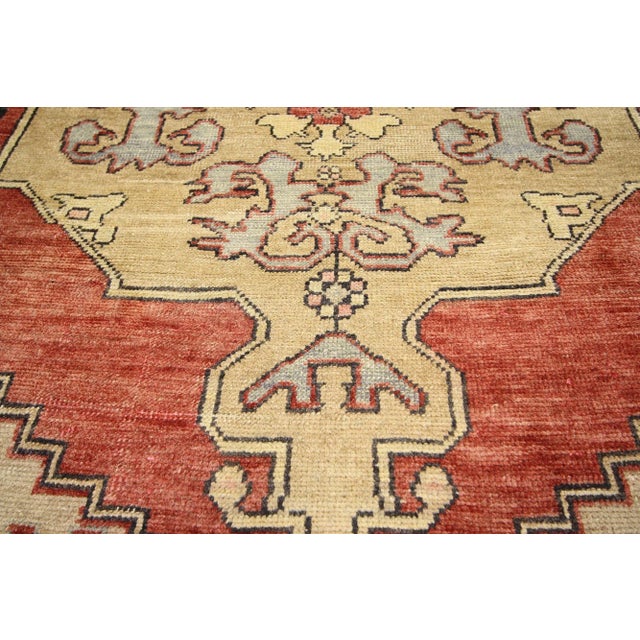 Vintage Turkish Oushak Hallway Runner - 03'10 X 08'07 For Sale - Image 4 of 7