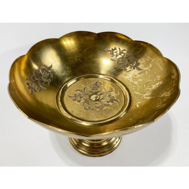 Mid 20th Century Vintage Scalloped Brass Compote on Pedestal For Sale - Image 5 of 7