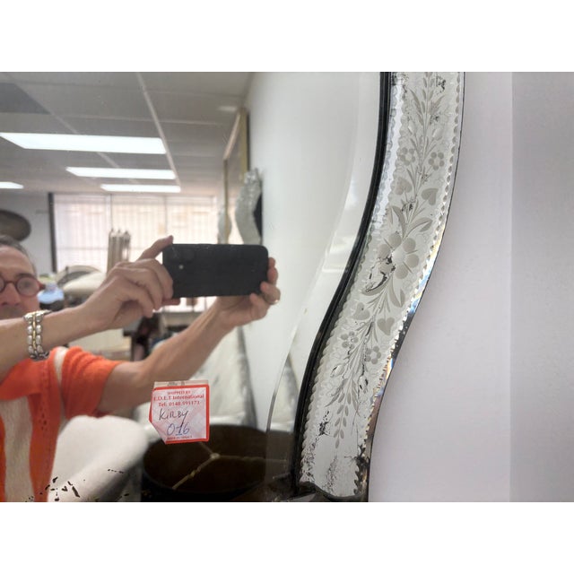 Vintage Venetian Beveled and Etched Mirror For Sale In Houston - Image 6 of 13