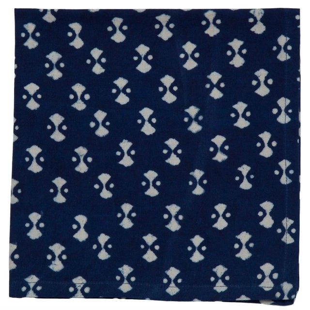A delightful addition to any dinner table, our indigo print napkins are ideal for special occasions and lovely for simple...