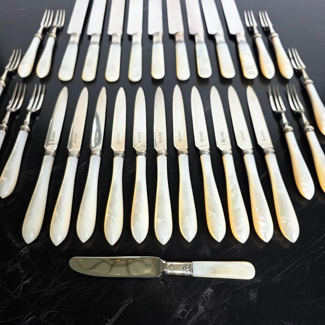 Silver Antique Landers Frary & Clark Mother-of-Pearl Flatware Set, 31 Pieces For Sale - Image 8 of 13