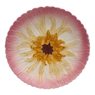 French Majolica Pink Daisy Plate Orchies, Circa 1890 For Sale
