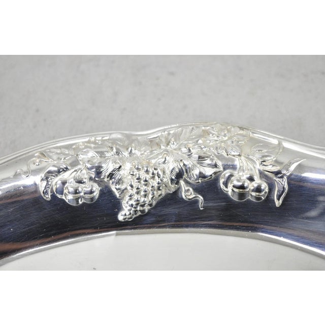 Early 20th Century Superior Silver Grapevine Repousse Silver Plated Bread Plate Tray Trinket Dish For Sale - Image 4 of 11
