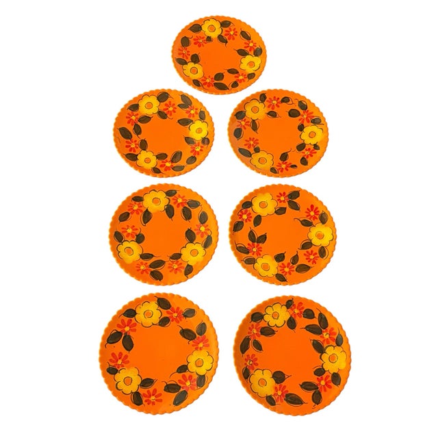 Mid Century Retro Orange Floral Plates Made in Italy - Set of 7 For Sale - Image 9 of 11