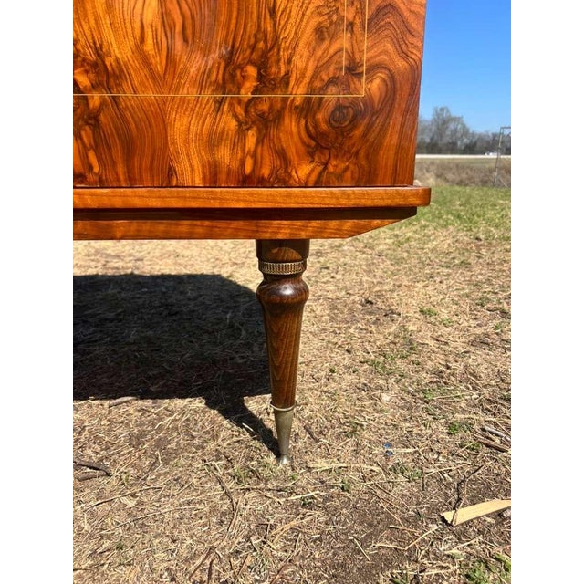 1940s French Art Deco Burl Walnut Sideboard / Buffet For Sale - Image 13 of 13