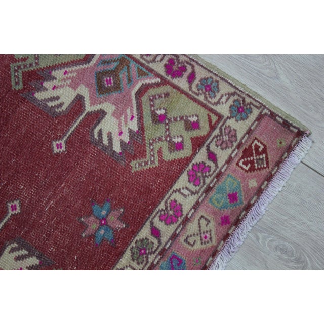1970s 1970s Turkish Anatolian Traditional Red Oushak Doormat Small Rug For Sale - Image 5 of 13