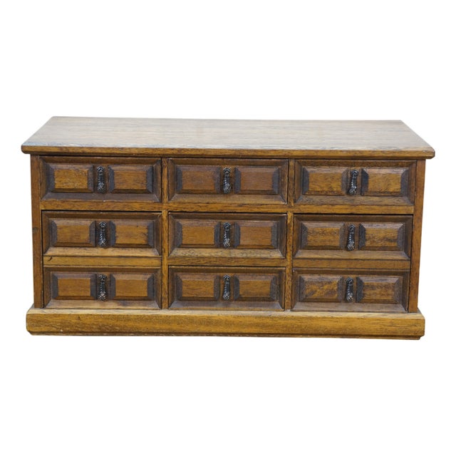 1960s Mele Japan Quartersawn Oak 7 Drawer Apothecary Jewelry Trinket Storage Box Chest For Sale