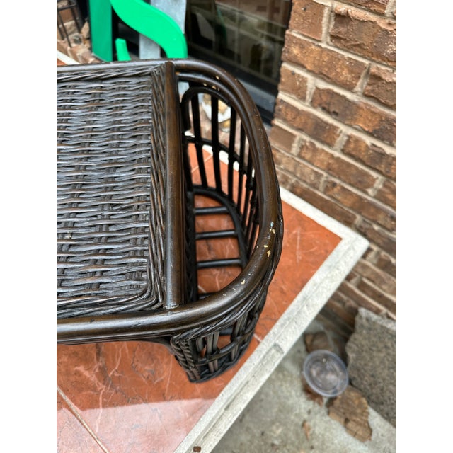 1970s Brown Wicker Breakfast in Bed Bamboo Tray For Sale - Image 4 of 7
