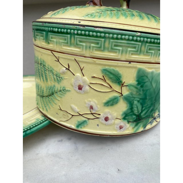 19th Century German Majolica Cheese Bell For Sale - Image 4 of 8