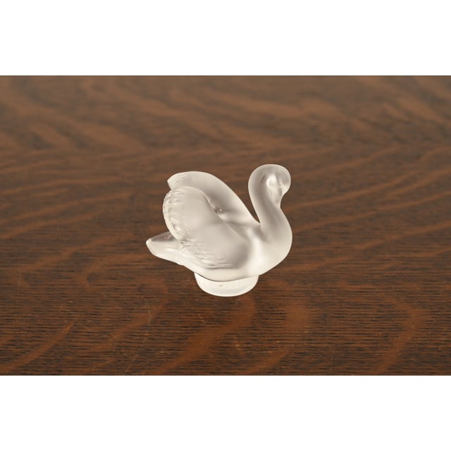 Art Deco Lalique Art Deco Frosted Crystal Swan Figurine For Sale - Image 3 of 14