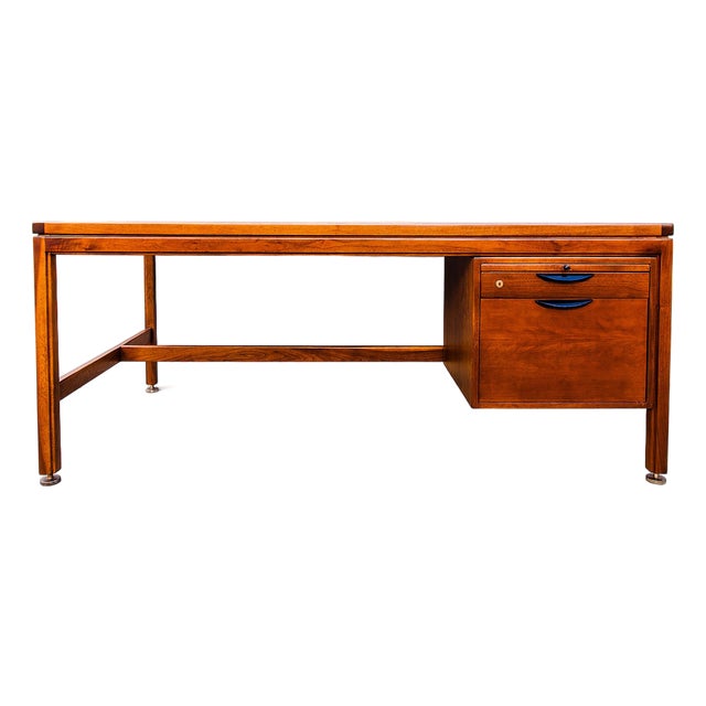 Jens Risom Attributed Walnut & Rosewood Executive Desk, 1960s Mid Century Modern For Sale