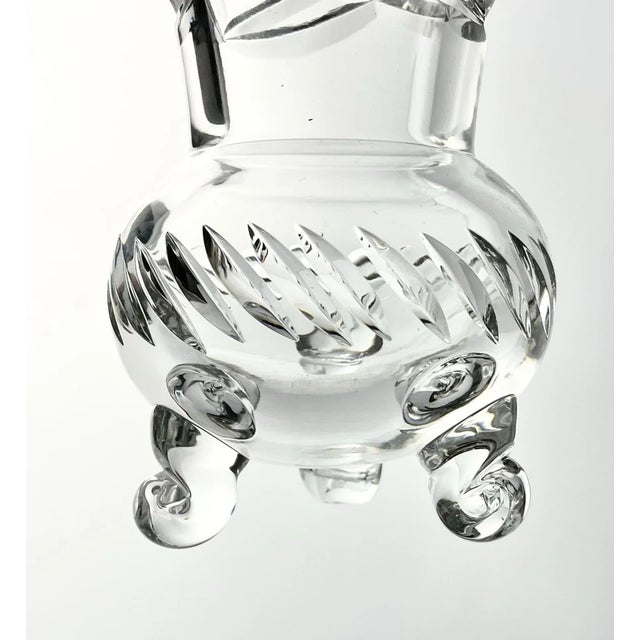 1940s Vintage Tri-Footed Cut & Etched Saw Tooth Floral Motif Crystal Vase For Sale In Dallas - Image 6 of 7