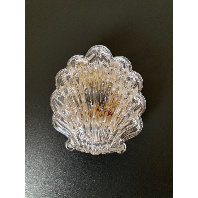 Early 20th Century English Scalloped Sea Shell Design Glass Jewelry Box For Sale - Image 11 of 18