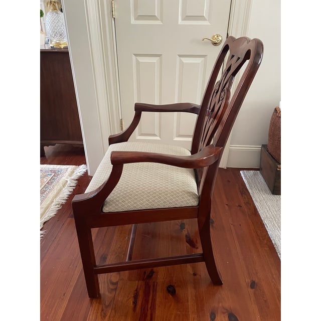 Chippendale Baker Chippendale-Inspired Mahogany Pretzel Back Dining Chairs. Two Arm Chairs and Four Side Chairs For Sale - Image 3 of 11