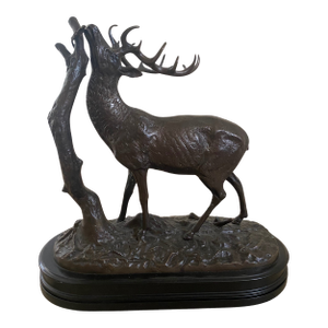 Pierre Jules Mêne Bronze Sculpture of “Cerf Bra Ant” (Bellowing Stag), French Animalier Bronze