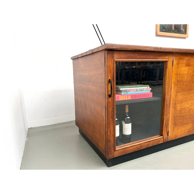 Large Vintage Oak Trade Counter, 1960s For Sale - Image 17 of 18