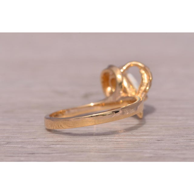 Metal The Australian Elegance: Australian Opal Ring in Yellow Gold For Sale - Image 7 of 11