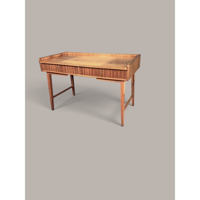 German Desk from VEB Deutsche Werkstätten Hellerau, 1930s For Sale - Image 4 of 13
