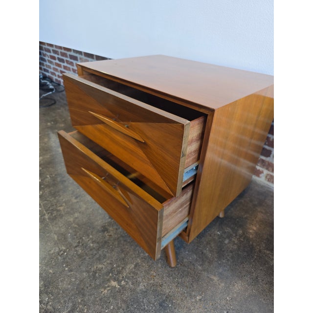 1960s 1960s Pair of Merton Gershun Iconic Walnut Nightstands, Attributed For Sale - Image 5 of 12