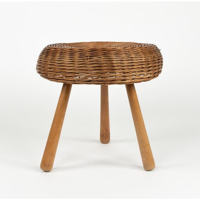 Mid-Century Wicker and Wood Tripod Stool attributed to Tony Paul, USA, 1950s For Sale - Image 16 of 18