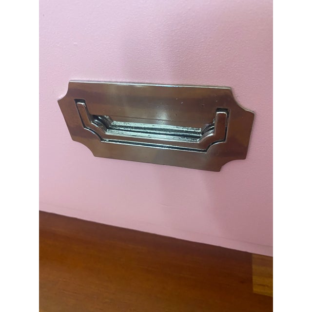 Dixie Furniture Pink Campaign Campaigner Nightstand 1970s For Sale - Image 9 of 10