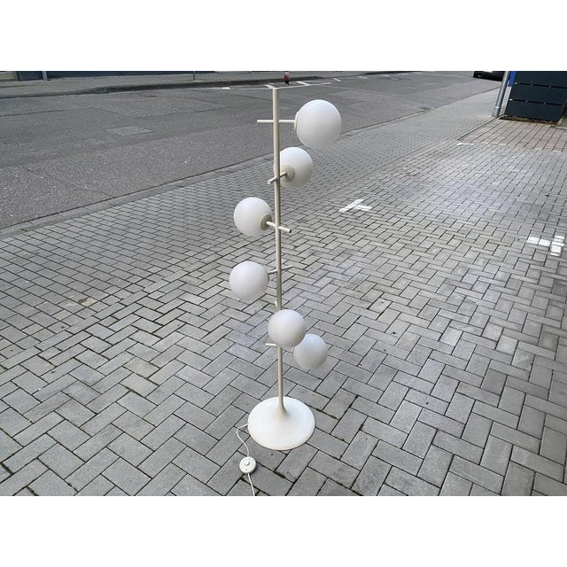 Cream Swiss White Atomic Floor Lamp by E. R. Nele for Temde, 1960s For Sale - Image 8 of 18