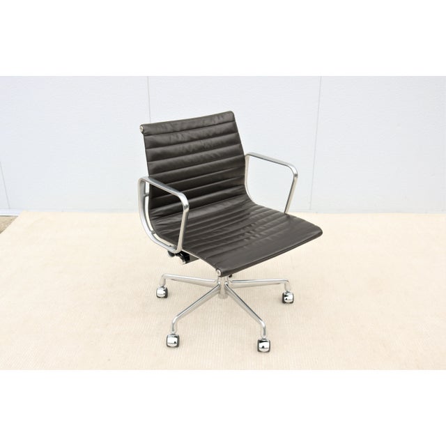 Mid-Century Modern Herman Miller Eames Aluminum Group Brown Leather Management Chair For Sale - Image 13 of 13