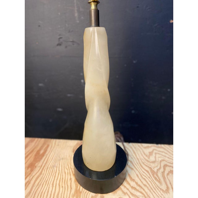 Mid-Century Modern 1950's Alabaster Table Lamp Maurizio Tempestini For Sale - Image 3 of 5