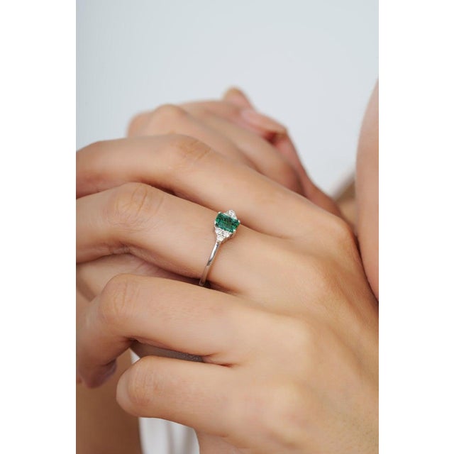 Silvorra Sterling Silver Natural Emerald Ring With Diamond Accents, Size 7 For Sale - Image 4 of 12