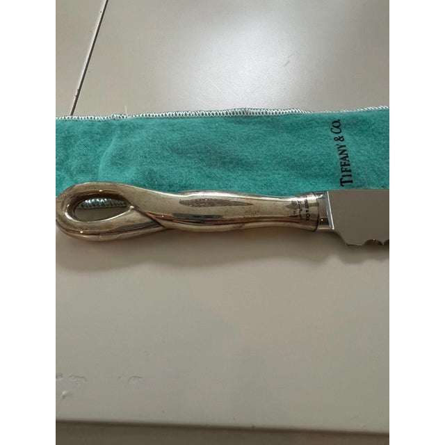 Tiffany & Co. Sterling Silver Handle Serrated Bread Knife With Dust Bag For Sale - Image 4 of 5