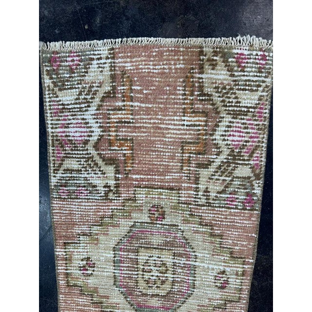 Contemporary Turkish Yastik Rug 1'5" x 2'9" For Sale - Image 3 of 6
