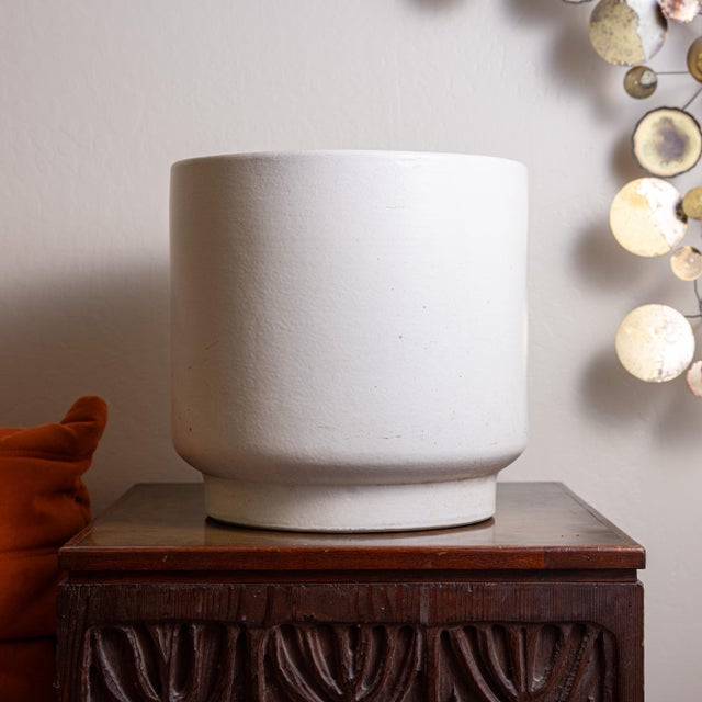 Mid-Century Modern Architectural Ceramics of Oakland Large Mid-Century Modern Ceramic Planter For Sale - Image 3 of 12