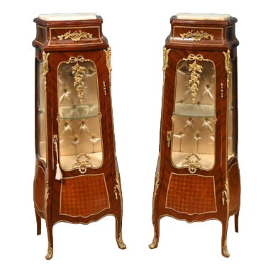 Louis XV Revival French Display Cabinets, Set of 2 For Sale