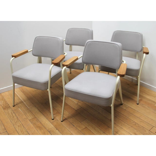 Gray Executive Chair by Jean Prouvé for Vitra For Sale - Image 8 of 13