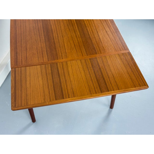 Extendable Teak Dining Table from Hundevad & Co., 1960s For Sale - Image 10 of 17