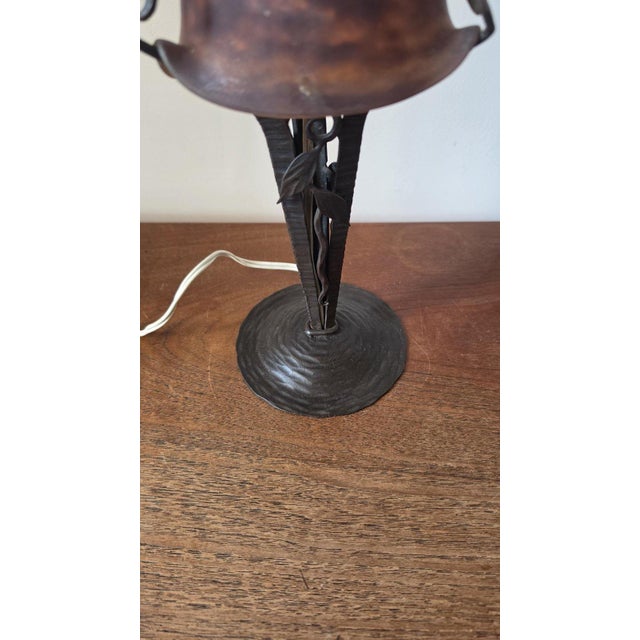 Metal 1930s Degué Art Deco Table Lamp Signed French Glass Wrought Iron Orange Accent Light Antique French Lighting For Sale - Image 7 of 15