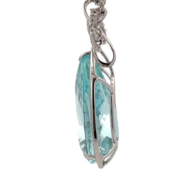 Platinum Necklace With 48.67-Carat Pear-Cut Aquamarine & Diamonds For Sale In New York - Image 6 of 18