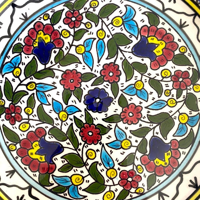 Navy Blue Vintage 1980s Jerusalem Art Pottery Hand Painted Floral Artisan Ceramic Decorative Serving Bowl For Sale - Image 8 of 13