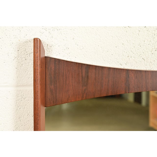 Kent Coffey Perspecta Mid-Century Modern Sculpted Walnut and Rosewood Framed Wall Mirror, 1960s For Sale In South Bend - Image 6 of 12