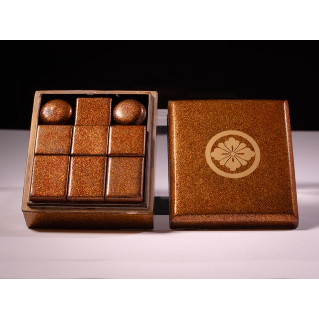 Rare Japanese Taishō Maki-E Lacquer Miniature Tea Cabinet With Sakura Crest For Sale - Image 9 of 10